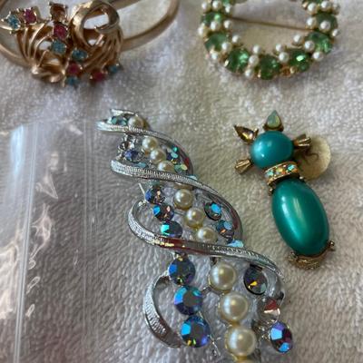 Lot of Rhinestone Jewelry