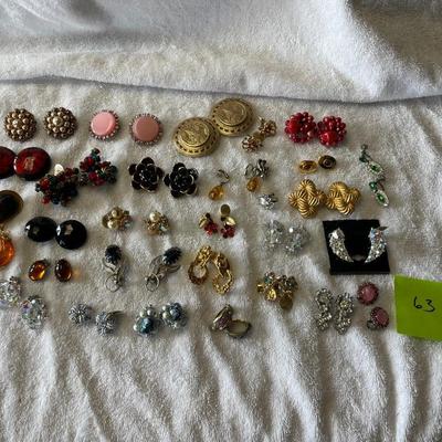 Jackpot lot of clip on earrings