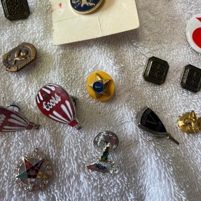 Lot of Fraternal & award pins