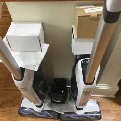 836 Hoover OnePWR Cordless Vacuum Cleaner Lot with Extras