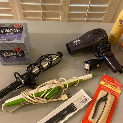 Lot of house hold items