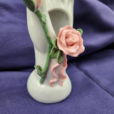 VINTAGE CHINA HANDS VASE