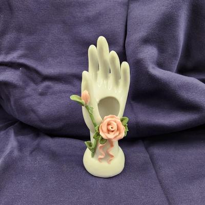VINTAGE CHINA HANDS VASE