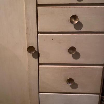 Mid Century Vintage dresser
