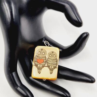 NEAT WOODEN OWL PENDANT