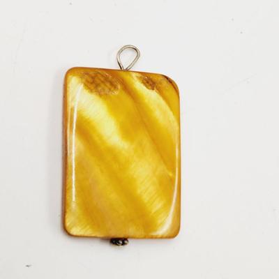 NEAT WOODEN OWL PENDANT