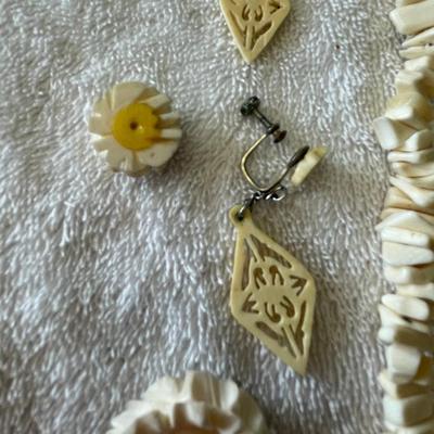 Lot of Ivory & Bone jewelry