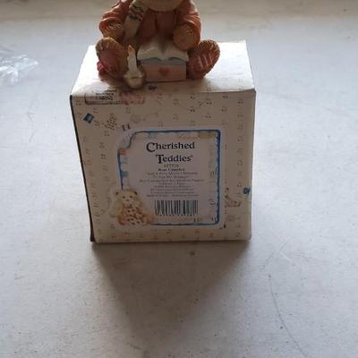 Cherished teddies