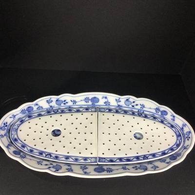 852 Meissen Blue Onion Fish Platter