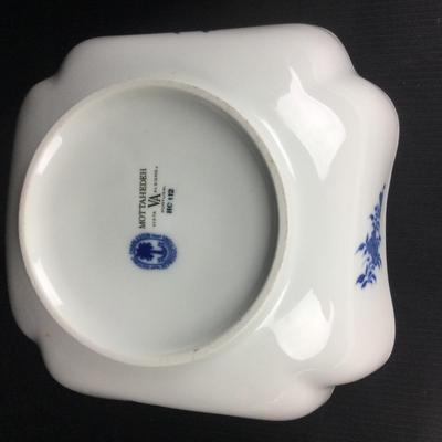 853 Mottahedeh Vista Alegre Decorative Bowl