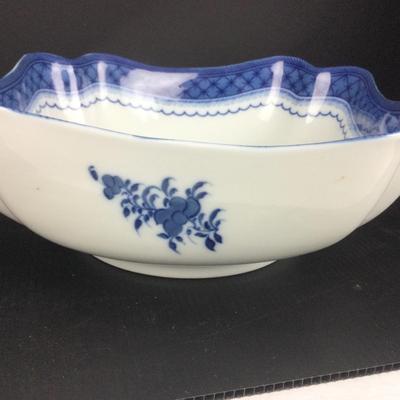853 Mottahedeh Vista Alegre Decorative Bowl