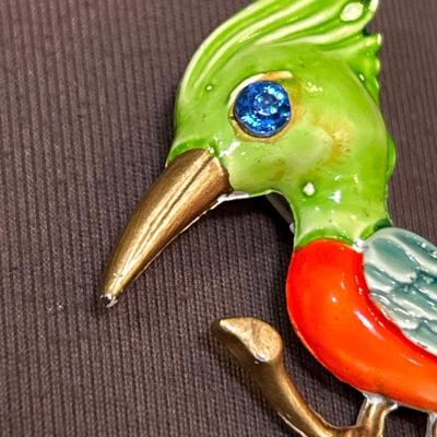 Vintage Enameled Rhinestone Woodpecker Bird Brooch Pin