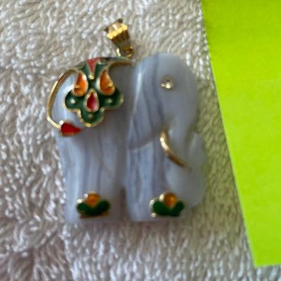 Agate Elephant w/ enamel