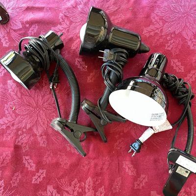 LOT 30  ADJUSTABLE CLIP ON LIGHTS FLEX NECKS