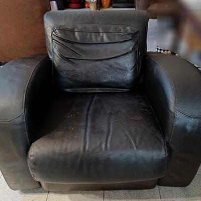 Black Leather Sofa Chair