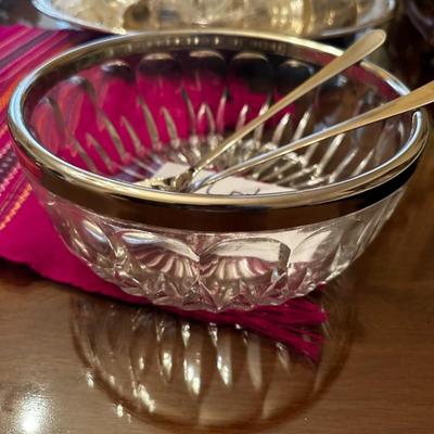 Glass Salad bowl with utensils