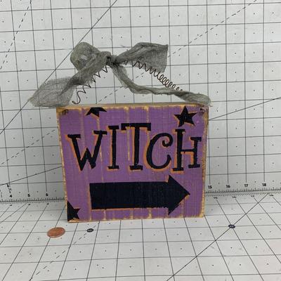 #31 Witch Sign 5.5" x 6.5"