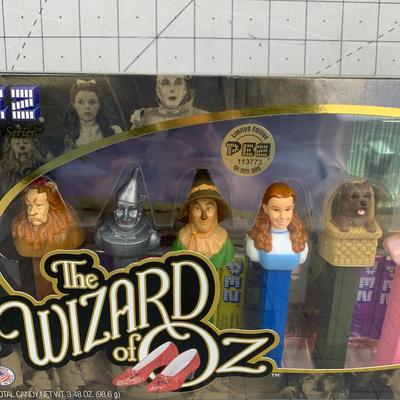 #44 Wizard of Oz Pez Collectible in Box