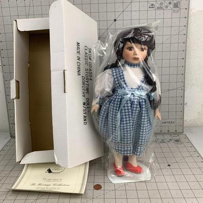 #46 Wizard of Oz Dorothy Heritage Collection Porcelain Doll in Box