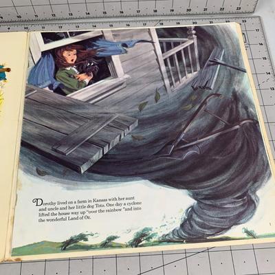 #47 Walt Disney Wizard of Oz Record and Book 1969