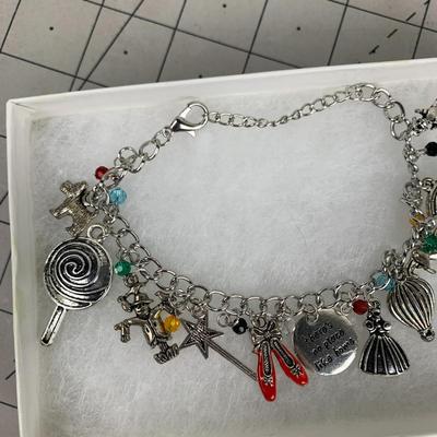 #56 Wizard of Oz Charm Bracelet