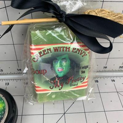 #66 Green Witch Soap, The Witch Is In Sign and Wicked With Compact