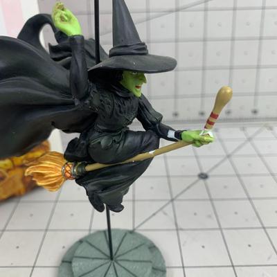 #72 Wicked Witch Paper/Card/ Photo Holder 