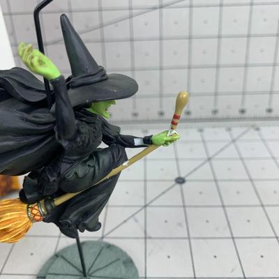 #72 Wicked Witch Paper/Card/ Photo Holder 