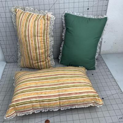 #79 Wizard of Oz Handmade Pillows