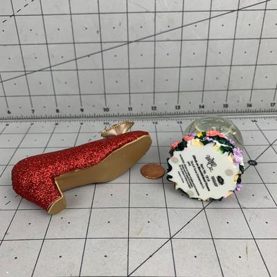 #84 Ruby Slipper and Glinda Snow Globe