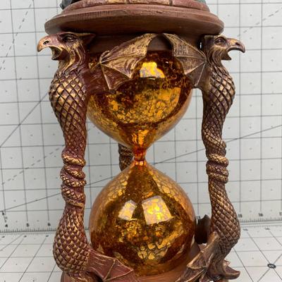 #85 "I'll Get You My Pretty" Illuminating Hourglass with Certificate