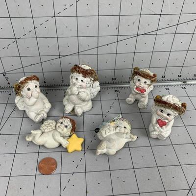 #106 Dreamcycles Ceramic Angel Magnets, Pins and Figures