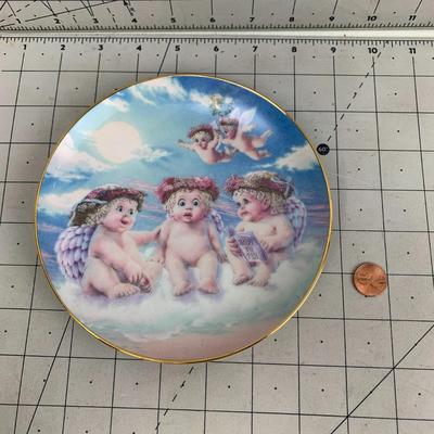 #108 The Flying Lesson Plate From The Dreamsicles Collection