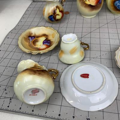 #121 10 Piece Fruit Tea Set