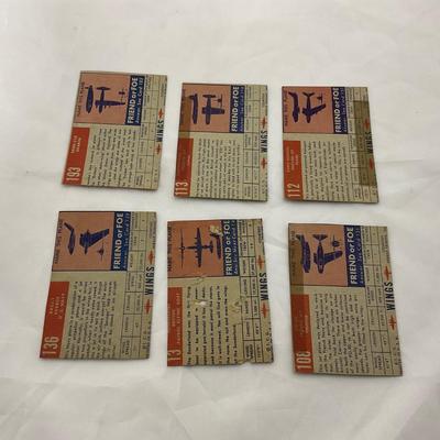 -47- CARDS | 1952 Topps Wings Airplane Cards