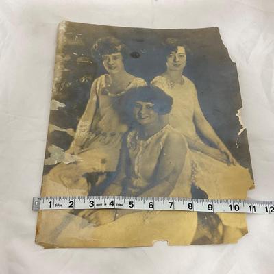 -53- COLLECTIBLE | Early 1900â€™s Arnold Sisters Photos / Poster