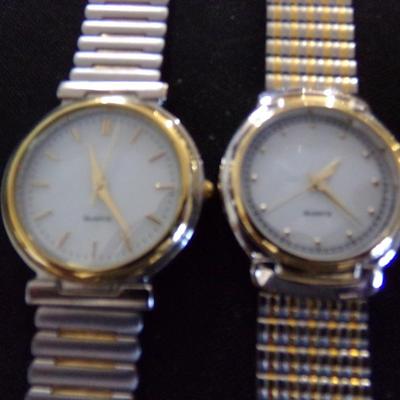 5 WATCHES; OLAG CASSINI, CAPEZIO DIAMOND QUARTZ, GENEVA, 2 QUARTZ.