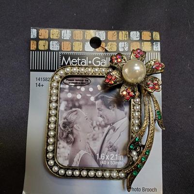 Photo Brooch