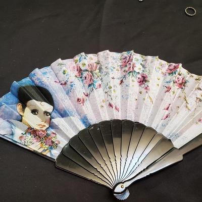 Fabric hand fan