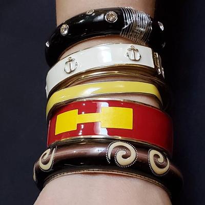 Bracelet Lot