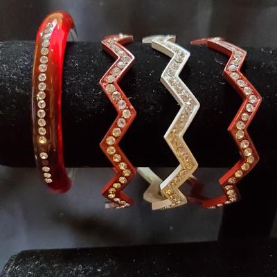 Bracelet Lot