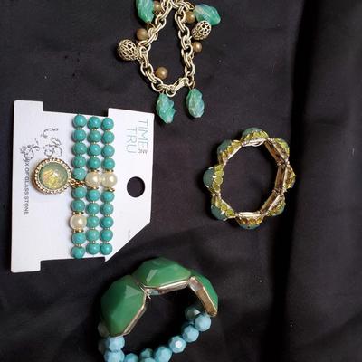 Bracelet Lot