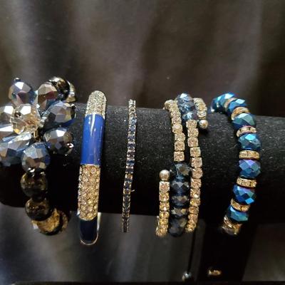 Bracelet Lot