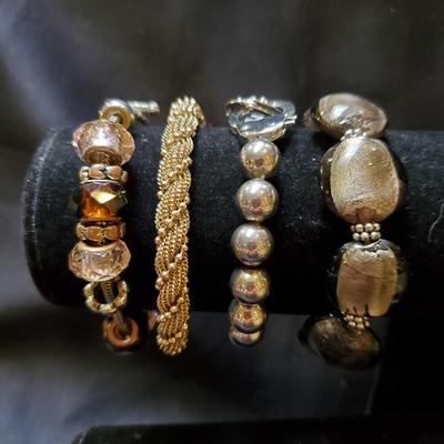 Bracelet Lot