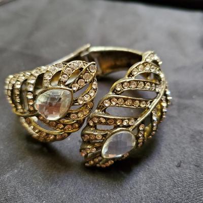 Bracelet Lot