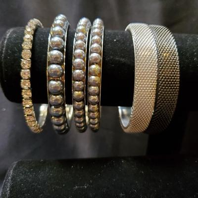 Bracelet Lot
