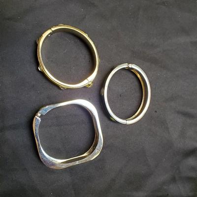 Bracelet Lot