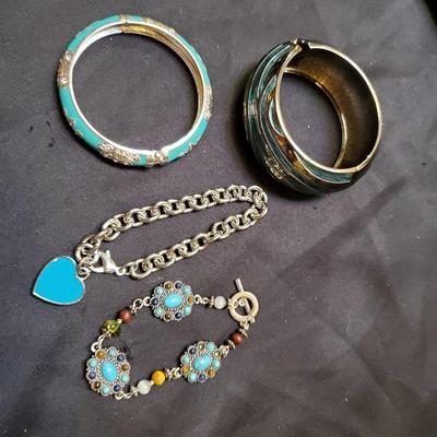 Bracelet Lot