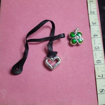 Brighton Clover Magnet/Purse Charm