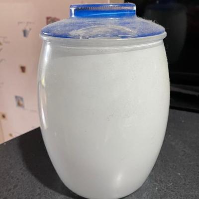 Bartlett Collins Dutch Cookie Jar